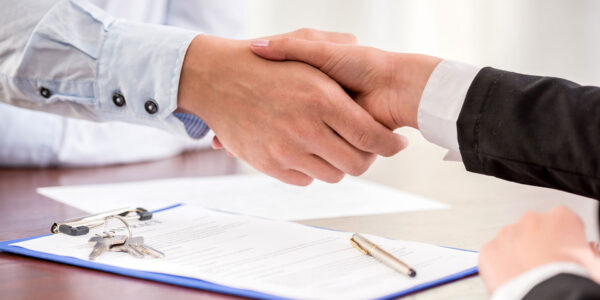 Navigating Commercial Contracts: Best Practices and Common Mistakes